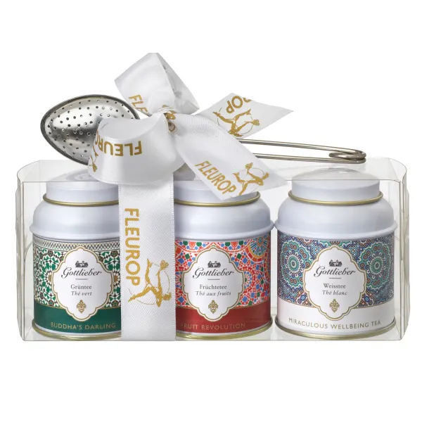 Set di Thè Set regalo Gottlieber con tè verde, infuso alla frutta e tè bianco, Il set comprende un tè verde Gunpowder di ottima qualità («Buddha's Darling » 35 g), un tè bianco leggermente piccante («Miraculous Wellbeing» 20 g) e un rinfrescante infuso alla frutta («Fruit Revolution» 40 g).
